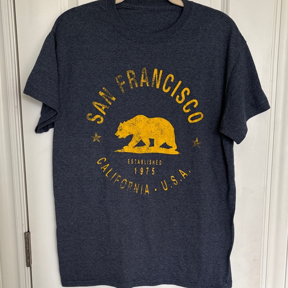 San Francisco Graphic Tee - Navy with Yellow Print